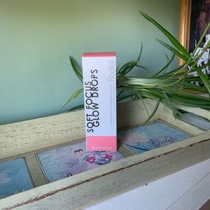 Rodial soft focus glow drops